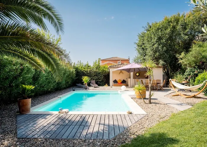 Andria Family-friendly Trampoline & Pool *